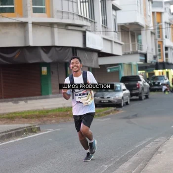 Runner Photo 7992559