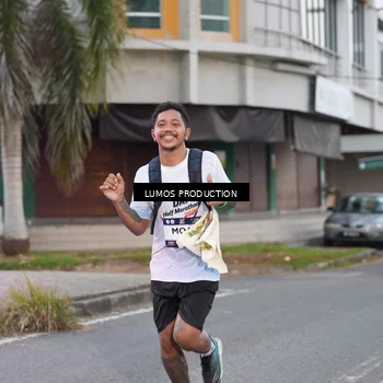 Runner Photo 7992578