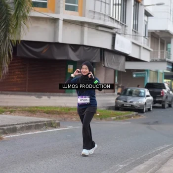 Runner Photo 7992591