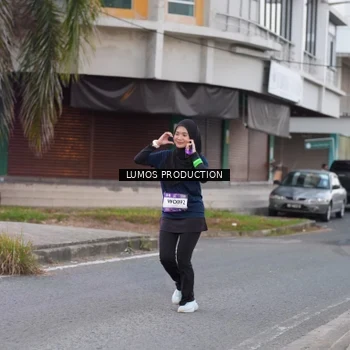 Runner Photo 7992599