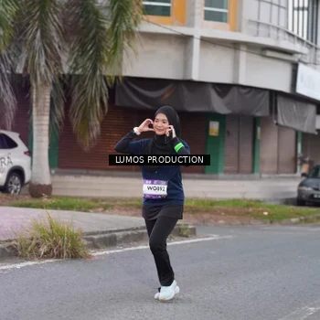 Runner Photo 7992612