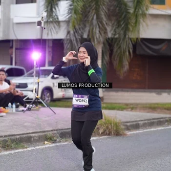 Runner Photo 7992640