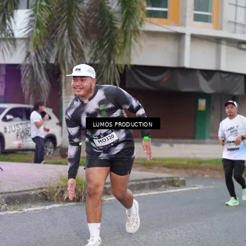 Runner Photo 7992679
