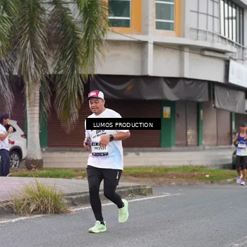 Runner Photo 7992691