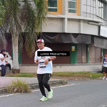 Runner Photo 7992696
