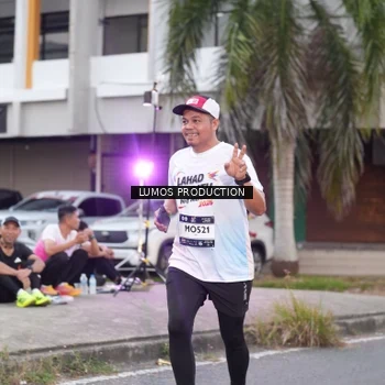 Runner Photo 7992707
