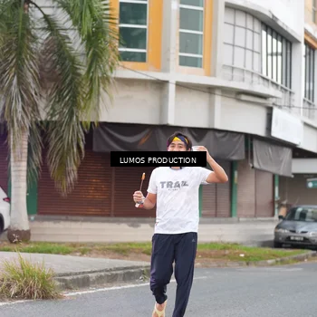 Runner Photo 7992712