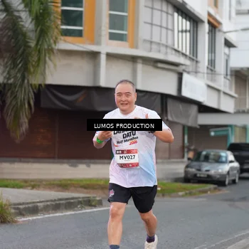 Runner Photo 7992739