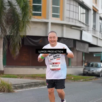Runner Photo 7992740