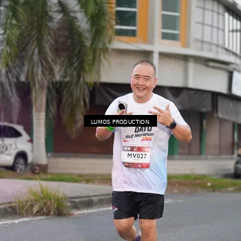 Runner Photo 7992756