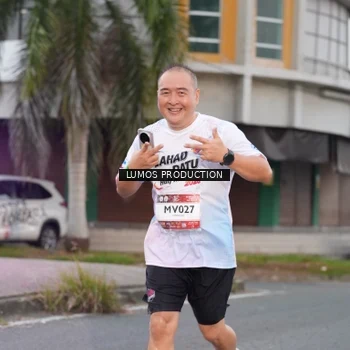 Runner Photo 7992757