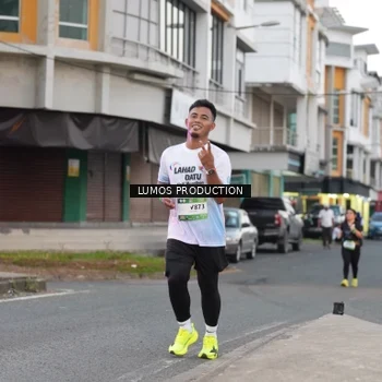 Runner Photo 7992763
