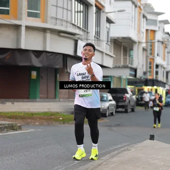 Runner Photo 7992765