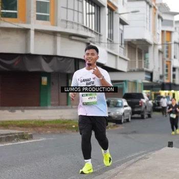 Runner Photo 7992770