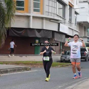 Runner Photo 7992801