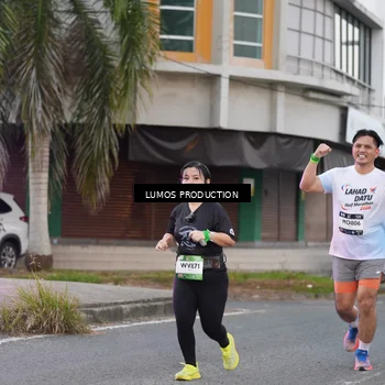 Runner Photo 7992806
