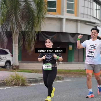 Runner Photo 7992815