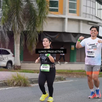 Runner Photo 7992817