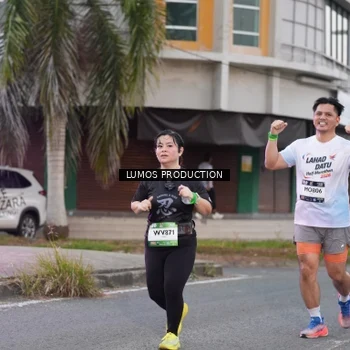 Runner Photo 7992818