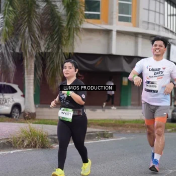Runner Photo 7992822