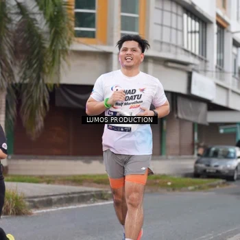 Runner Photo 7992825
