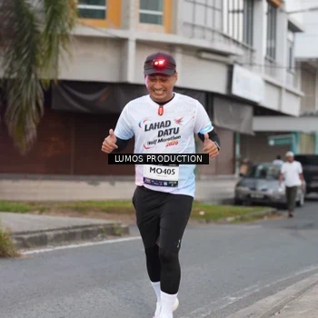 Runner Photo 7992835