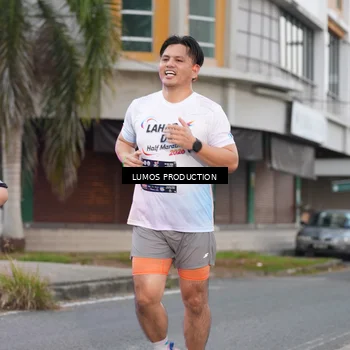 Runner Photo 7992837