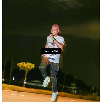 Runner Photo 7992872