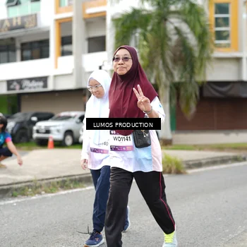 Runner Photo 7993041