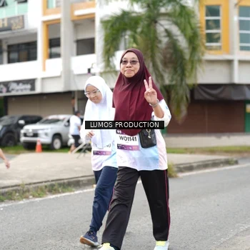 Runner Photo 7993042