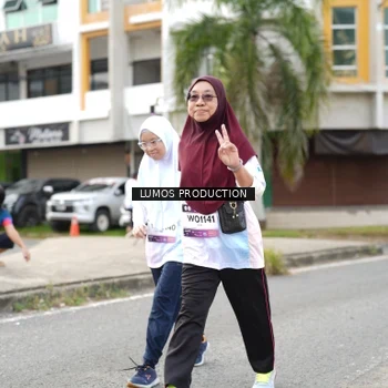 Runner Photo 7993050