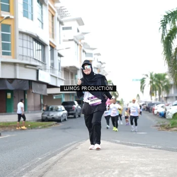 Runner Photo 7993052
