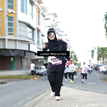 Runner Photo 7993063