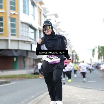 Runner Photo 7993069