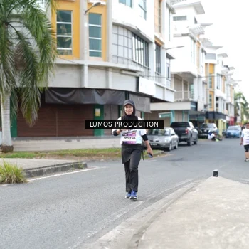Runner Photo 7993222