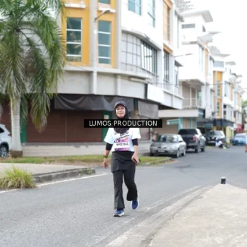 Runner Photo 7993225