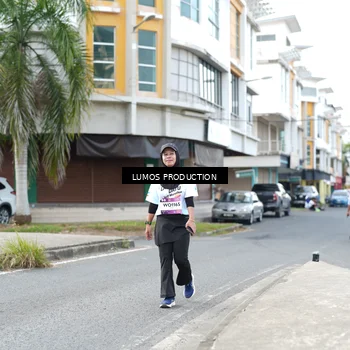 Runner Photo 7993231