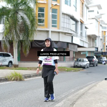 Runner Photo 7993240