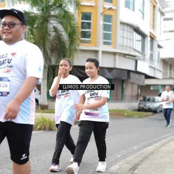 Runner Photo 7993252
