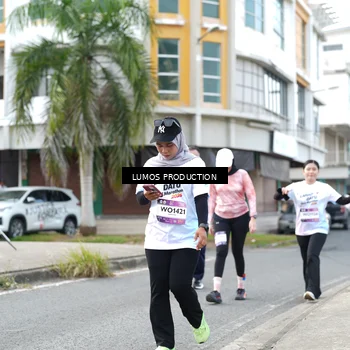 Runner Photo 7993262