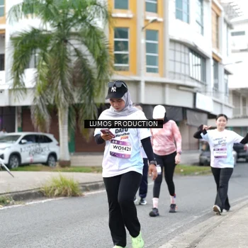 Runner Photo 7993267
