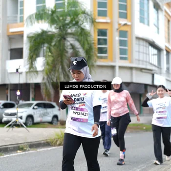 Runner Photo 7993274