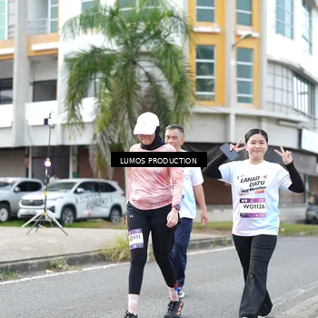 Runner Photo 7993281
