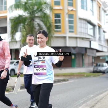 Runner Photo 7993302