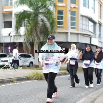 Runner Photo 7993316
