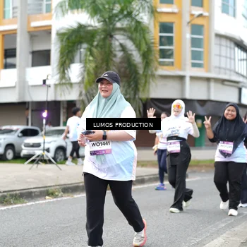 Runner Photo 7993320