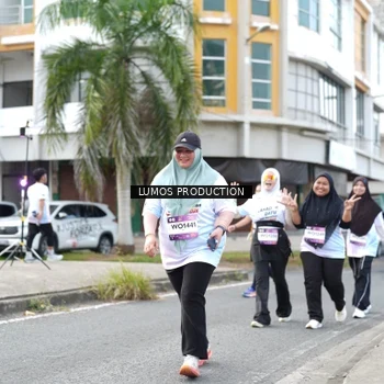 Runner Photo 7993323