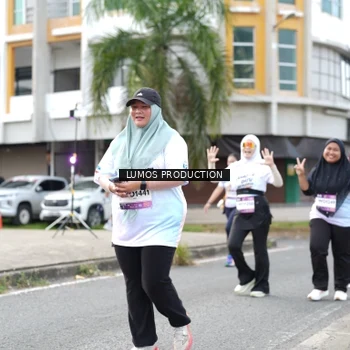Runner Photo 7993324