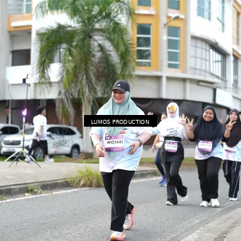 Runner Photo 7993325