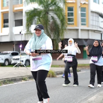 Runner Photo 7993330